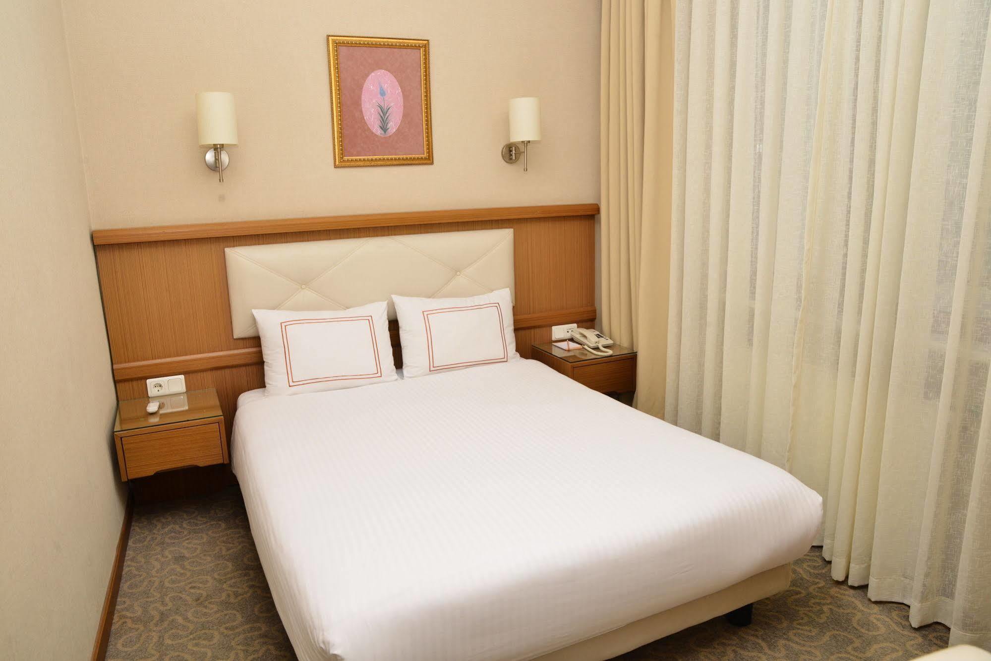איסטמבול Ilkay Hotel מראה חיצוני תמונה
